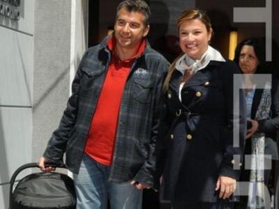 Σκορδά - Λιάγκας: Βγήκαν με το μωράκι απ...