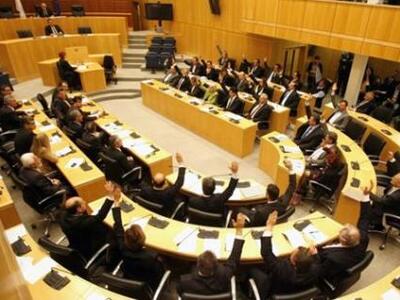 Θρίλερ με την επικύρωση του Μνημονίου στ...