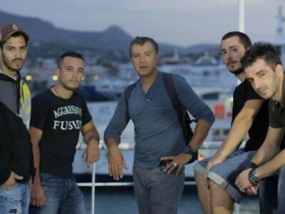 Η οικογένεια του Παύλου Φύσσα και οι κολ...