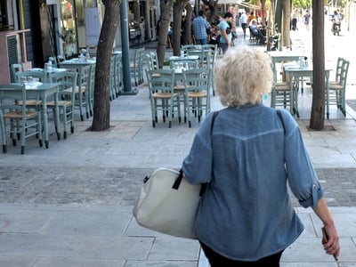 Πώς θα μπαίνουν εμβολιασμένοι και ανεμβο...