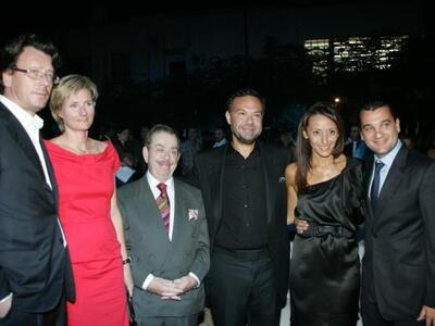 Ο Γιώργος Λεβέντης, με τη σύζυγό του, το...