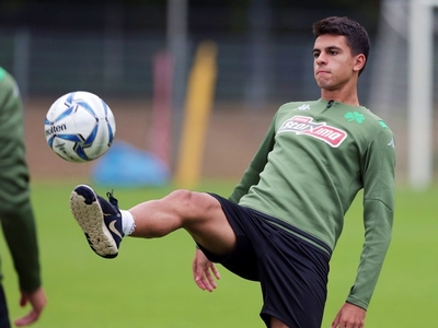 Ανανεώνει με τον Παναθηναϊκό ο Πατρινός ...