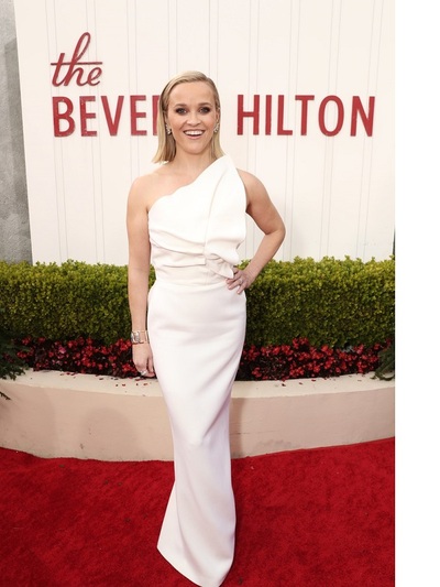 Ρις Γουίδερσπουν με Roland Mouret