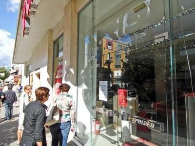 Πάτρα: Υπό κατάληψη τα Sprider Stores απ...