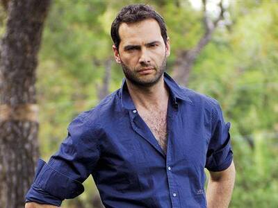 Grand Hotel: Ο Παναγιώτης Μπουγιούρης «ε...