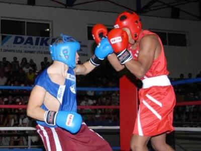 Μια ξεχωριστή πυγμαχική βραδιά