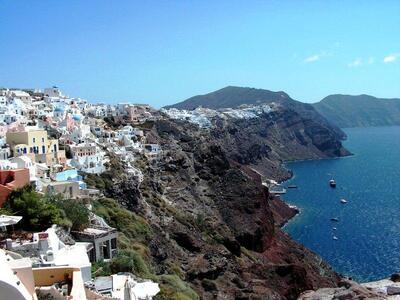 Επιστήμονες: "Το κέικ της Σαντορίνη...