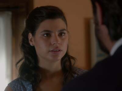 Άγιος έρωτας: Η Χλόη λέει στον Νικόλαο ό...