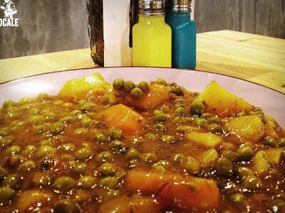 Έχει και το κρεμμυδάκι του, έχει την πατ...