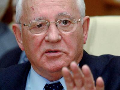 Ηχηρή παρέμβαση Γκορμπατσόφ: Ο Πούτιν να...