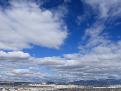 Καιρός: Τετραήμερο άνοιξης με 30άρια και ήλιο