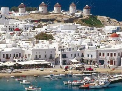 Για Μύκονο και Σαντορίνη ετοιμάζονται οι...