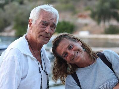 Σμαρώ Πετρή: Χρόνια Πολλά Μαμά! (και Μπαμπά!