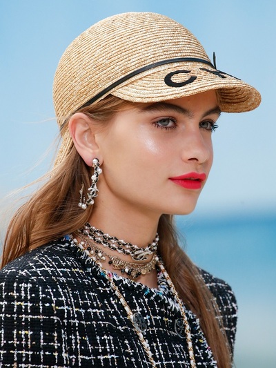 CHANEL