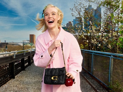 Coach campaign με την Ελ Φάνινγκ