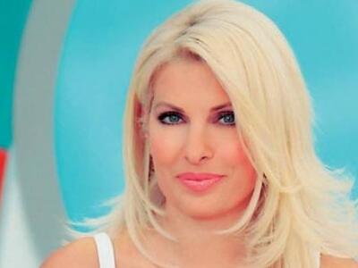 Ελένη Μενεγάκη: Έγδυσε κατά λάθος συνεργ...