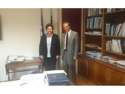 Αχαϊα: Συνάντηση με τον Υπουργό Οικονομι...