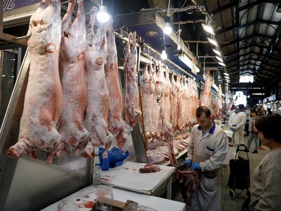 Πασχαλινή αγορά: Αρνί και κατσίκι ως και...