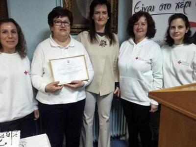 Οι εθελοντές πρόνοιας του Ερυθρού Σταυρο...