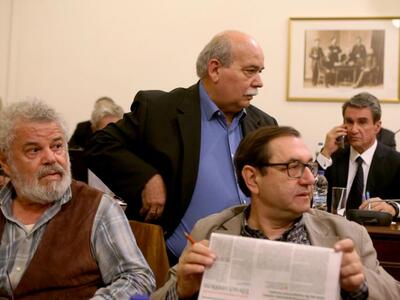 Επιτέλους έχουμε Εθνικό Συμβούλιο Ραδιοτ...