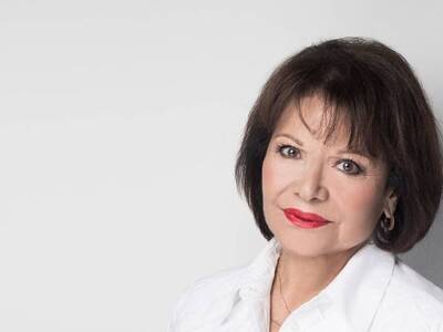 Η μία και μοναδική Πίτσα Παπαδοπούλου το...