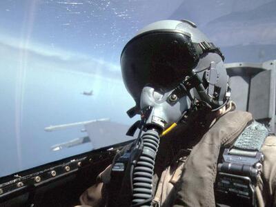 Ρίγη συγκίνησης από το μηνυμα του πιλότο...