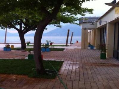 Πάτρα: Σφραγίστηκε η καφετέρια στην πλαζ...