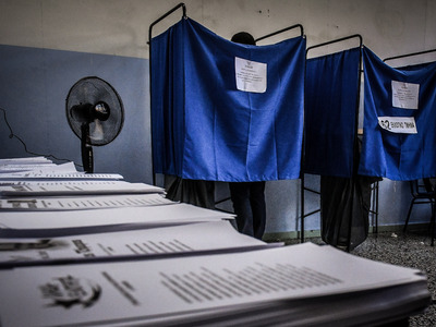 Μεγάλη η αποχή από τις κάλπες