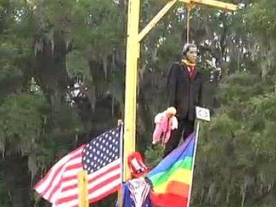 ΣΟΚ στον Λευκό Οίκο: Κρεμασμένη κούκλα ο...