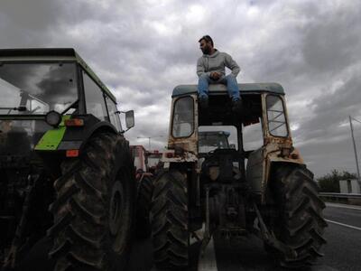 Κλείνουν και τον Μπράλο οι αγρότες - Δε...