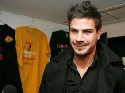 Άκης Πετρετζίκης: Χωρίς σχέση έχω μείνει...