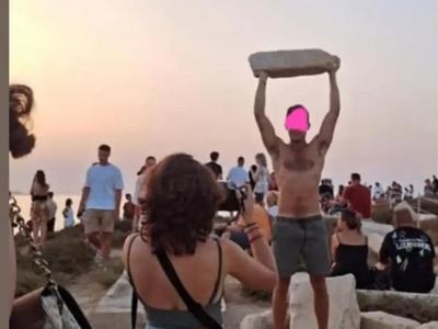 Νάξος: Αγανάκτηση για τουρίστες που σηκώ...