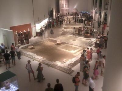 ΦΩΤΟ από την περσινή αυγουστιάτικη πανσέ...