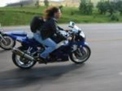 Μηχανόβιοι έσπειραν τον  πανικό στο κέντ...