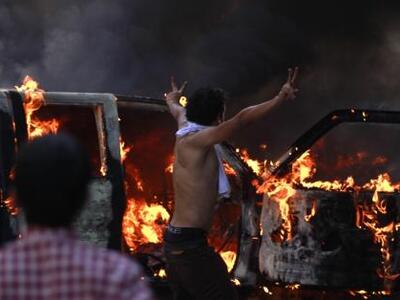 Νεκροί στις αντιαμερικανικές διαδηλώσει...