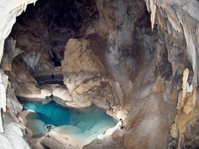 Αχαΐα: Η μοναδική ομορφιά του Σπηλαίου τ...