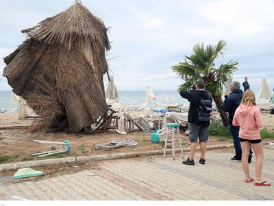 Έκτακτη επιχορήγηση των τριών πληγέντων ...