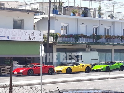 Εξόρμηση από Ferrari και Lamborghini, στ...