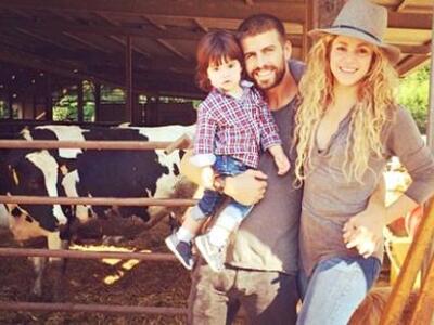 Shakira, Pique και Milan στην εξοχή (photos)