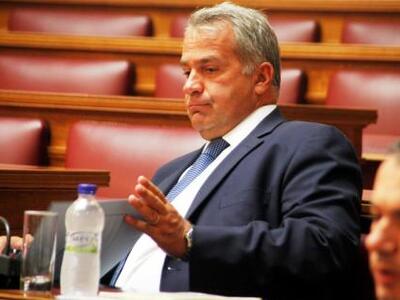 Βορίδης: "Παρασυρθήκατε από τον λαϊ...