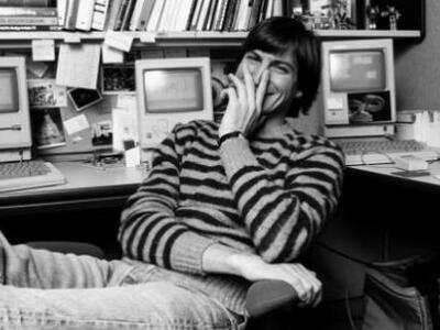 Δείτε ακυκλοφόρητες φωτογραφίες του Steve Jobs