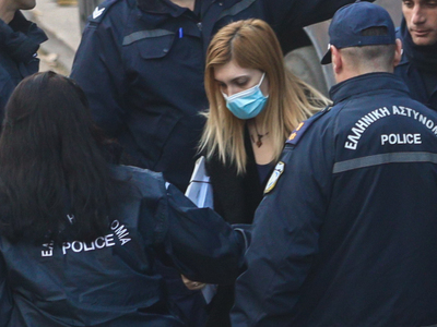 Ρούλα Πισπιρίγκου: «Τα έσπασε όλα» στη φ...