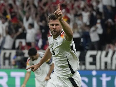 Ελβετία - Γερμανία 1-1, πέρασαν κι ο δύο...
