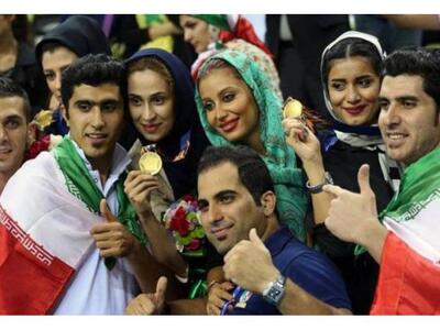 Ήθελε να δει βόλεϊ και την έβαλαν φυλακή