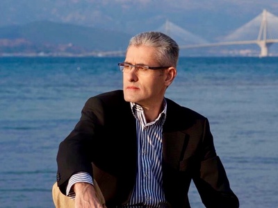 Άγγελος Τσιγκρής: Η πολιτική δεν είναι ε...