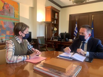 Χρ. Αλεξοπούλου : «Βουλευτές και Τοπική ...