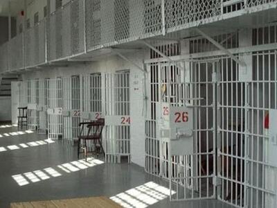 Πάτρα: Συνελήφθη 55χρονη για οφειλές άνω...