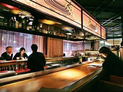 Αγρίνιο: Πήγε να τα... πιεί μαζί με το μ...