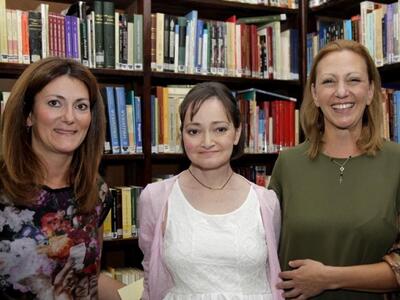 ΓΕΜΙΣΕ ΚΟΣΜΟ Η ΔΗΜΟΤΙΚΗ ΒΙΒΛΙΟΘΗΚΗ ΓΙΑ Τ...