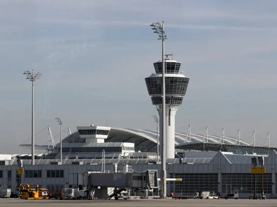 Γερμανία: Έκλεισε το αεροδρόμιο του Μονά...